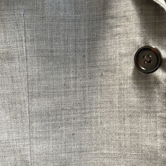 Men’s light grey suit - Picture 8 of 8